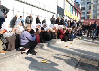Berxwedana li ber Şaredariya Akdenîzê di roja duyemîn de didome
