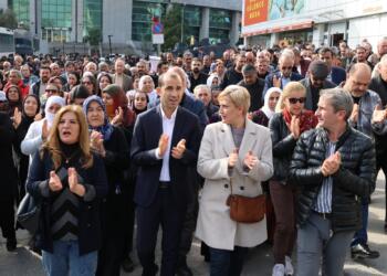 Li Akdenîzê bi girseyî danîna qeyûm hat şermezarkirin