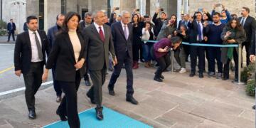 Şandeya DEM Partiyê dê hevdîtinên xwe bidomîne