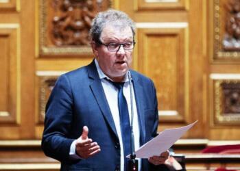 Senatorê Fransayî Savodellî hîşyarî da Fransayî: Nêbeno ke ma Kurdan tena verdê