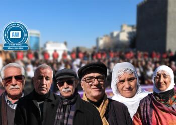 ‘Divê tavilê statuya Rojava were naskirin’