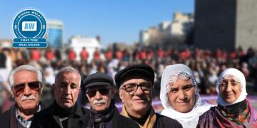 ‘Divê tavilê statuya Rojava were naskirin’