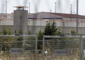 Nuray Çevîrmen: Zîndanan de heqê weşîye yeno binpaykerdiş