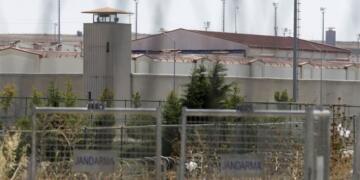 Nuray Çevîrmen: Zîndanan de heqê weşîye yeno binpaykerdiş