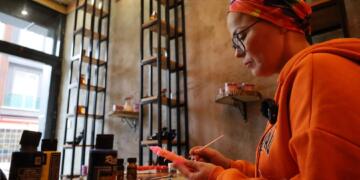 ‘Her fîgurêk ez şuxilnena manayêke înan est o’