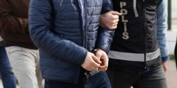 Polîsan li Cizîrê 2 kes binçav kirin