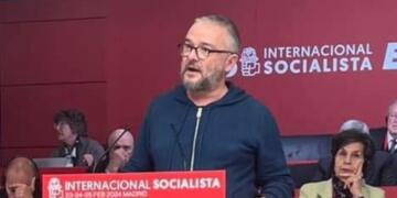 Sîyasetmedarê Fransî: Rojava seba ameyoxî model pêşkêş kena