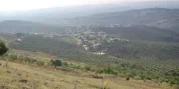 Komên paramîlîter bi dehan kurd revandin