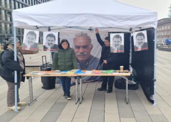 Ji bo azadiya Abdullah Ocalan li Duisburgê stand danîn