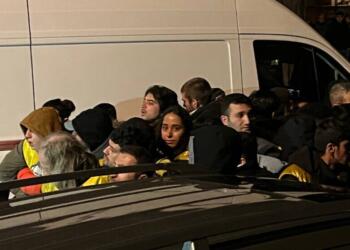 Polîsên Alman êrîşî ciwanên enternasyonîst kirin