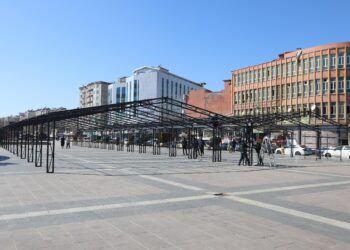 Şaredarîya Amedî 4 çadiranê îftarî ronana