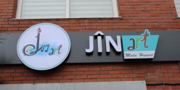 Polîsan eşt Keyeyê Hunerî yê Jin Artî ser o