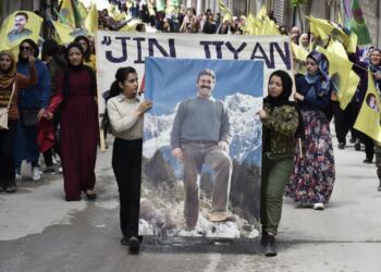 Abdullah Ocalan: Pêwistiya civakê bi vîna jina azad heye