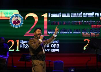 Alî Tekbaş: Axaftina bi Kurdî azadbûna zimanê Kurdî ye