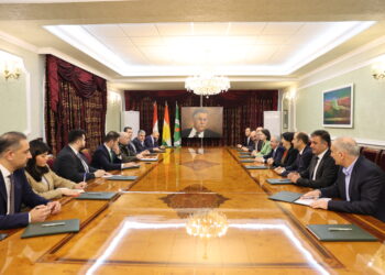 Şandeya Îmraliyê bi Bafil û Qubad Talabanî re civiya