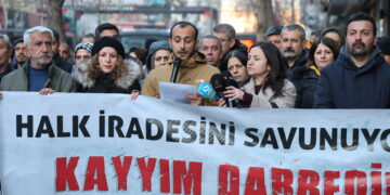 ‘Qeyûm êrişa li dijî vîna gel e’’