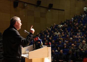 Bakirhan: Rêya banga dîrokî di Amedê û Enqereyê re derbas dibe