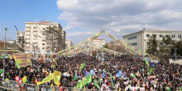 Banga ji Amedê: Divê azadiya Ocalan were mîsogerkirin