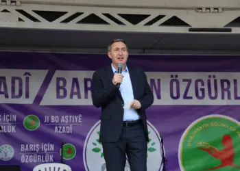 ‘Abdullah Ocalan zerrî û hêvîya bi mîlyonan o’