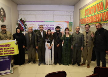 KURDÎGEH: Em li gel Abdullah Ocalan in