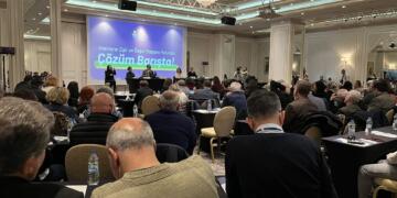 Konferansa ‘Jiyana azad û wekhev’ dest pê kir