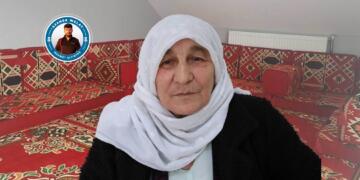 Dengbêja 70 salî kilamên xwe ji bo Abdullah Ocalan dibêje