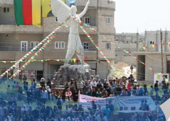 Mesajê Îmraliyî do Rojawanî de gandar bêro temaşekerdene