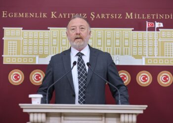 Temellî: Zexta herî giran li ser zimanê Kurdî ye