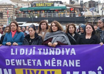 TJA: Dê felsefeya Jin Jiyan Azadî bi ser bikeve