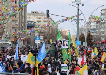 ‘Aştî bi azadiya Abdullah Ocalan pêkan e’