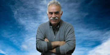 Fotografê Abdullah Ocalanî yo newe bêro parekerdene