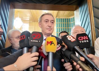 Bakirhan: Em bi hêvî ne ku peyama Ocalan bi dîmen be