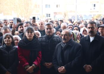 Li ber Şaredariya Wanê çalakî: Kurd qeyûman qebûl nakin