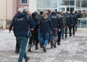 Li dijî HDK operasyona binçavkirinê: Herî kêm 52 kes hatin binçavkirin