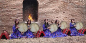 Hîlala Zêrîne ra seba piştîdayîşê têkoşînê cinîyan deyîrêk