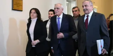 Heyetê DEM Partî yê Îmraliyî do siba Stenbol de beyanat bido