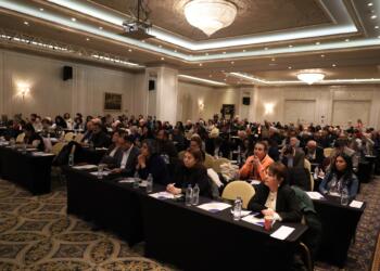 ‘Divê aştiya civakî pêş bikeve