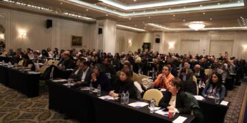 ‘Divê aştiya civakî pêş bikeve