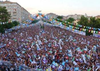 ‘Ma silamanê xo Îmraliyî rê şawenê’