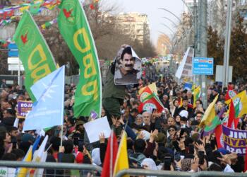 ‘Azadîya Rayber Apo nêzd a.”