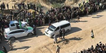 Dayişûveradayişê êsîran ê Îsraîl û Hamasî domyeno