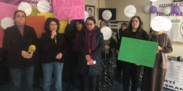 Çalakiyên 8ê Adarê li Qersê dest pê kir