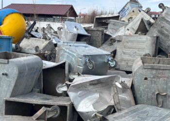 Qeyûmê Wanê li şûna çopê kom bike konteynir kom kirin