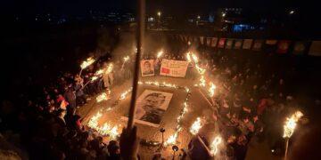 Bi hezaran Newroz pîroz kirin û ji Abdullan Ocalan re azadî xwestin