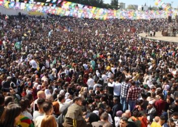 Seba tewrbîyayîşê Newroza Edeneyî vengdayîş