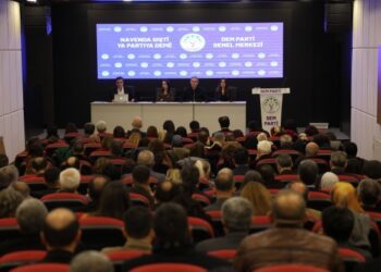 Wekîl û hevşaredarên DEM Partiyî civiyan