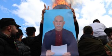 ‘Li qada Newrozê gel û Serok Apo bûn yek’