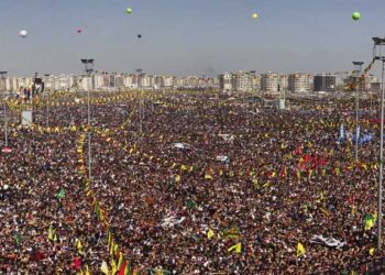 Amed ji bo Newroza dîrokî amade ye