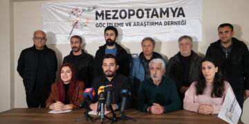 ‘Divê zemîna hiqûqî û siyaseta demokratîk bê avakirin’