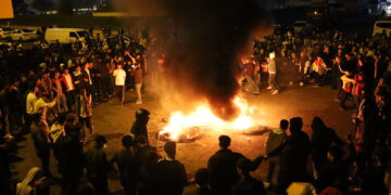 Duh bi şev li gelek navendan agirê Newrozê hat geşkirin